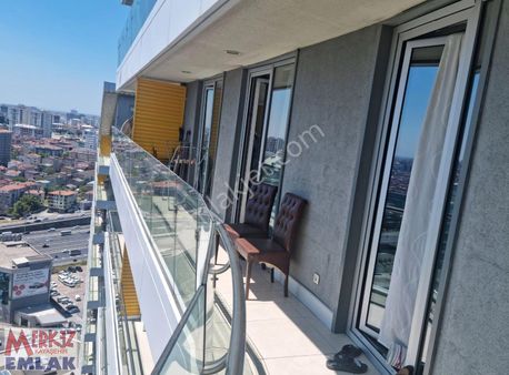 Batışehir'de Peyzaj Manzaralı Satılık 2,5+1 Daire