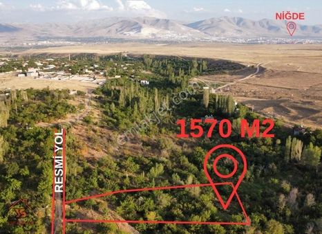 Ysf Emlak'tan Niğde Güllüce Satılık 1570m2 Resmi Yolu Olan Bahçe