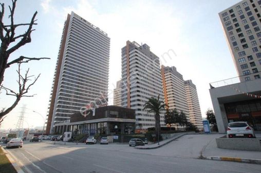 Satılık Babacan Premium Sitesinde 2+1 Amerikan Mutfak Balkonsuz Boş Daire