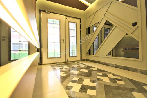 Akçay Altınkum'da, Şık Tasarımlı, Ultra Lüks 2+1 Dubleks Daire