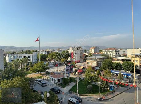 Zeki Emlak'tan Muradiye Cadde Üzerinde Satılık 4+1 Lüks Dubleks