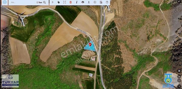 Silivri Değirmenköyde Asfalt Yol Kenarı Tarla