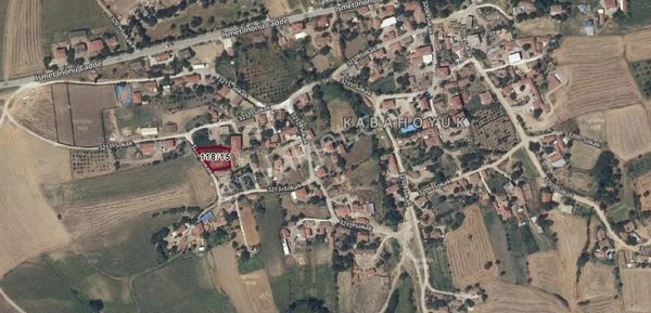 Hayrabolu Kabahöyük Köyünde Satılık 950 M2 Arsa