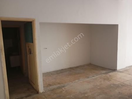 Tersane Mahallesinde Satılık Her İşe Uygun Büyük Dükkan