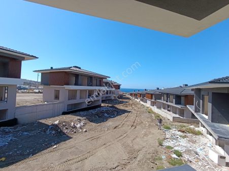 Seferihisar Akarca’da Deniz Manzaralı Prestijli Villalar – Özel Proje!