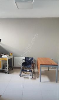 100.yıl Mahallesi 280m2 Satılık Kiracılı İşyeri