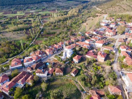 Denizli Acıpayam'da Konut İmarlı 625 M² Arsa