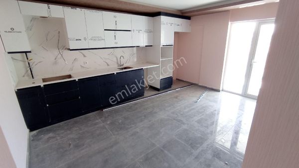 20 M2 Mutfak Giyinme Odalı Son Daire 4+1 Ultra Lüks Yapılı Ebeveyn Banyolu Geniş Satılık Daire