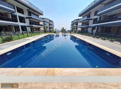 Terzioğlu'ndan Altınoluk Ta Havuzlu Sitede Sıfır Deluxe Daireler