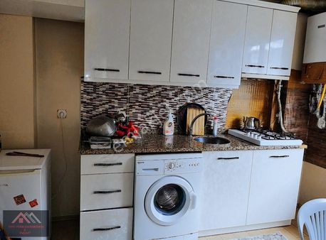 Üniversite Mah. Erkek Öğrenciye Memura Kiralık Eşyalı Oda