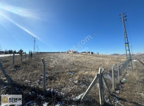 Keskin Emlak'tan Anayola Cephe Villalık 1000m² Müstakil Parsel