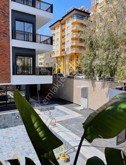 Alanya Merkez Parador Rezidance 1+1 Boş Satılık Lüx Daire