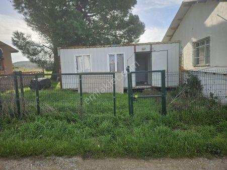 Lapseki Güreci Satılık Arsa İçerisinde Konteynır Mevcut