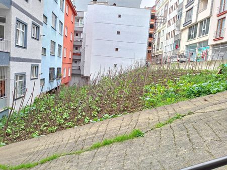 Akçaabat Dürbinar' Da Eski Tekel Arkasında Satılık 373 M2 5 Kat İmarlı Köşe Parsel Fırsat Arsa