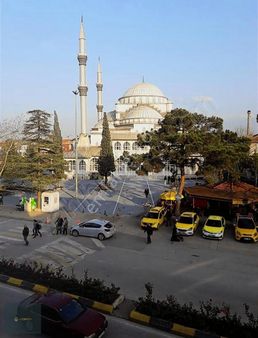 Altınköşe Emlak Çarşı Merkezinde 140m2 3+1 Konut- Büro - Ofis