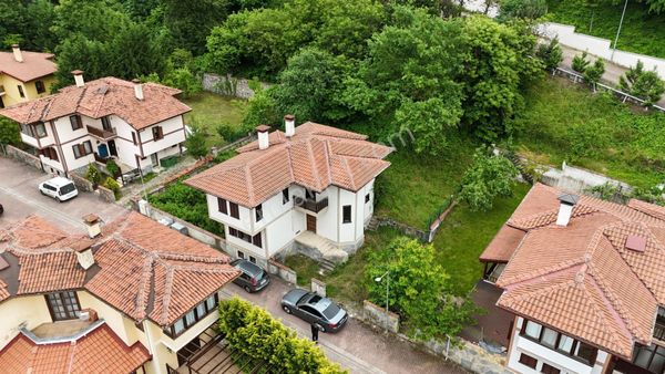 Altın Emlak'tan Bahçecik Beykoz Villalarında 4+1 Villa