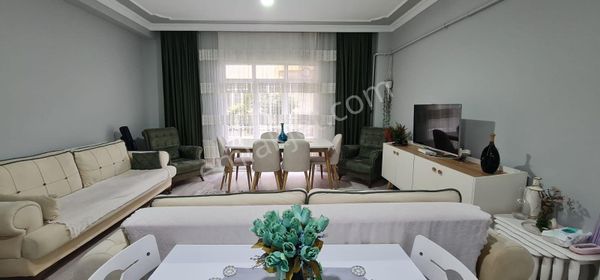 Körfez Hacı Osman Da 2+1 145 M2 Amerikan Mutfak Giriş Kat Satılık Daire ✅