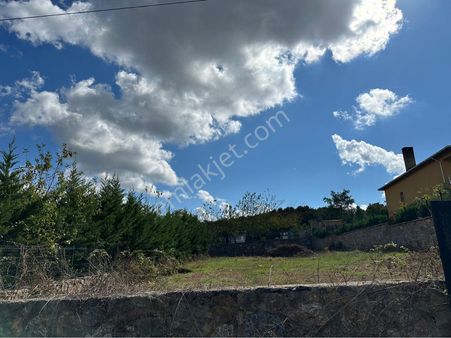 Göçbeylinde 1000m2 Arsa Taş Duvarlar İçin De Masrafsiz