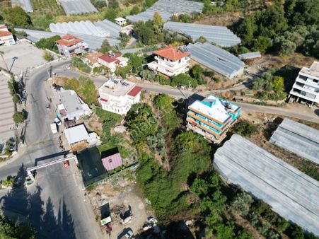 Toslak Mahallesi Merkezde Satılık 558 M2 Satılık İmarlı Arsa
