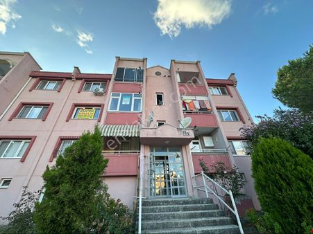 Sakarya Zümrüt Emlaktan Korucuk Mahallesinde Temiz Merkezi Kiralık Daire