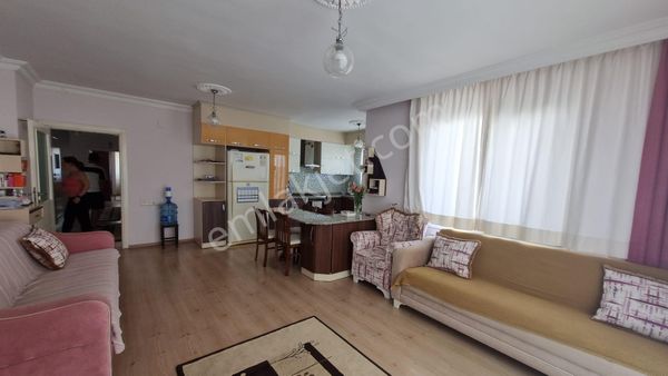 Silifke Kapalı Cuma Pazarı Yakını 4+1 Bakımlı