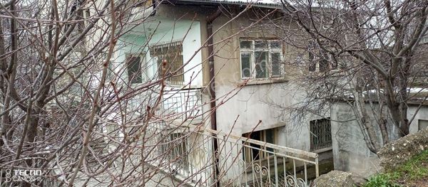 Pinar Emlaktan Sivas Cuma Pazari Civari Satilik Müstakil Ev