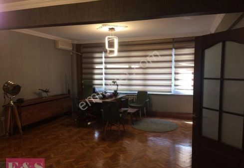 E S Gayrimenkul Mollagrani Mah.'de 135m² 3+1 Satılık Daire