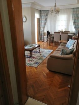 Mepar Emlaktan 2 Nolu Beşirlide 5. Kat D.gazlı Satılık Daıre