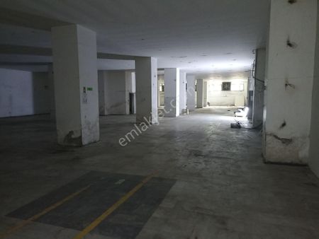 Akboğa İnşaattan İsmetpaşa Mah Kiralik 1800 M2 Bodrum Kat Dükkan Yükseklik 4 M2