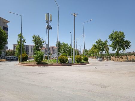 Yakıncada İbrahim Yücel Okulu Yakınında 500 M Satlık Villa Arsas