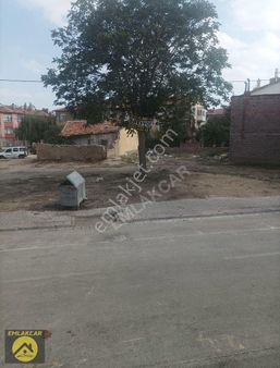 Emlakcar Dan Muhacir Pazarı Arkasında Yatırımlık 385m² Arsa