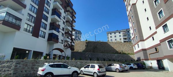 Pelitli 1461 Yeşilköy Sitesinde Satılık 3+1 Sıfır Fırsat Daire