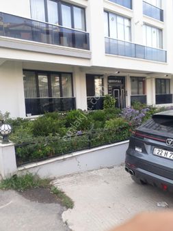 İncesu Yeni Bina Da Yüksek Giriş Eşyaları İle Birlikte Satılık Kombilı Daire