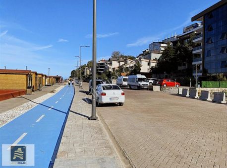Altın Emlak Yalıncakta Satılık Ticari+konut Denize Sıfır Arsa