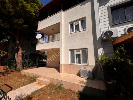 Antalya Kadriye'de Site İçi 4+1 Bahçeli Satılık Villa