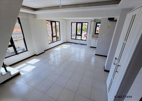 Kolçan Emlaktan Gaybiefendide Cadde Üzeri Satılık Daireler