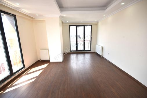 Nest'ten Halkalı Merkez'de Belediye Yanı 2+1 100m2 Daireler...