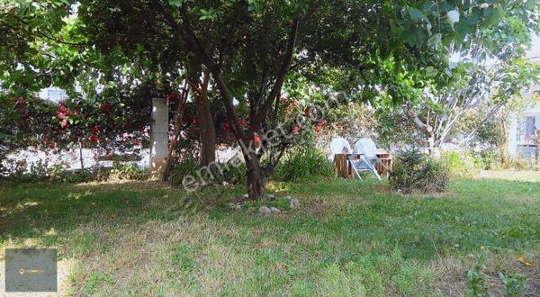 Merkezde,418 M2 Arsa Üzerinde, 3 Katlı 7+3 300 M2 3 Daireli Bina