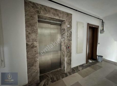 Enes Işık 'tan Kaldırım Toki De 2+1 Arakat