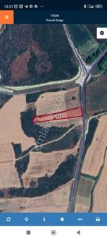 Biga Kemer Köyünde Asfalt Kenarında 4 Dönüm Arazi