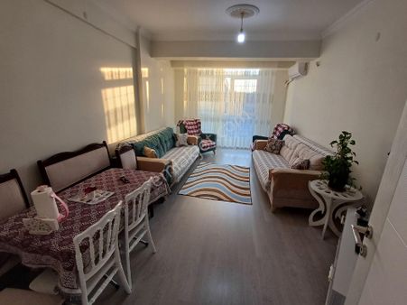 Satlık 2+1 Daire Rızvanağa Cad Art Yapı