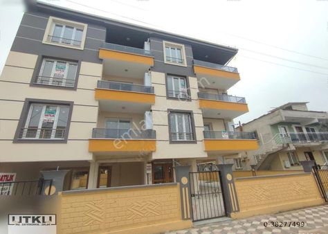 Utku Gayrimenkulden Cumhuriyet Mahallesinde 3+1 Daire