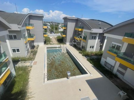 Side Kemer Mah Site İçerisinde 1+1 Havuzlu Otoparklı