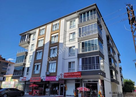 İpekyolu Gayrimenkul'den Çayırhan'da Satılık 3+1 Daire