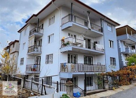 Selçukbey Mah. Muhtarlığa Çok Yakın Satılık Komple Bina