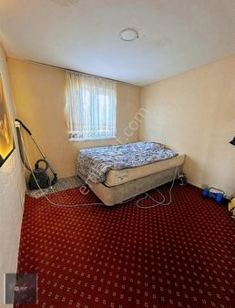 Denizli Çal Yukarıseğitte Mükemmel Manzaralı Köy Evi Ve Tarlası