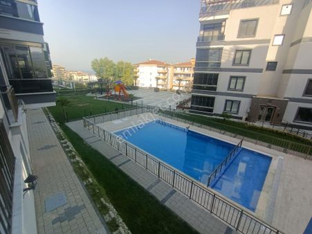 Ena Group Bursa Mudanya Güzelyalı Siteler'de Konsept Sitede Havuzlu 3+1 Satılık Daire