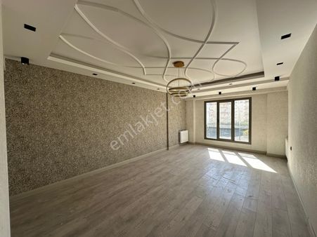 Kılıç Gruop Gayrimenkul Güvencesiyle Mehmet Yılmaz'dan Satılık Sıfır Daireler