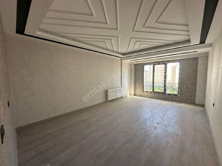 Kılıç Gruop Gayrimenkul Güvencesiyle Mehmet Yılmaz'dan Satılık Sıfır Daireler