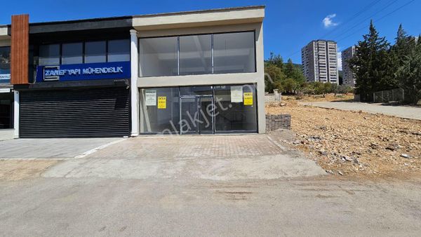 Rızık Gayrimenkul 'den Adliye Üstü Satılık Dükkan